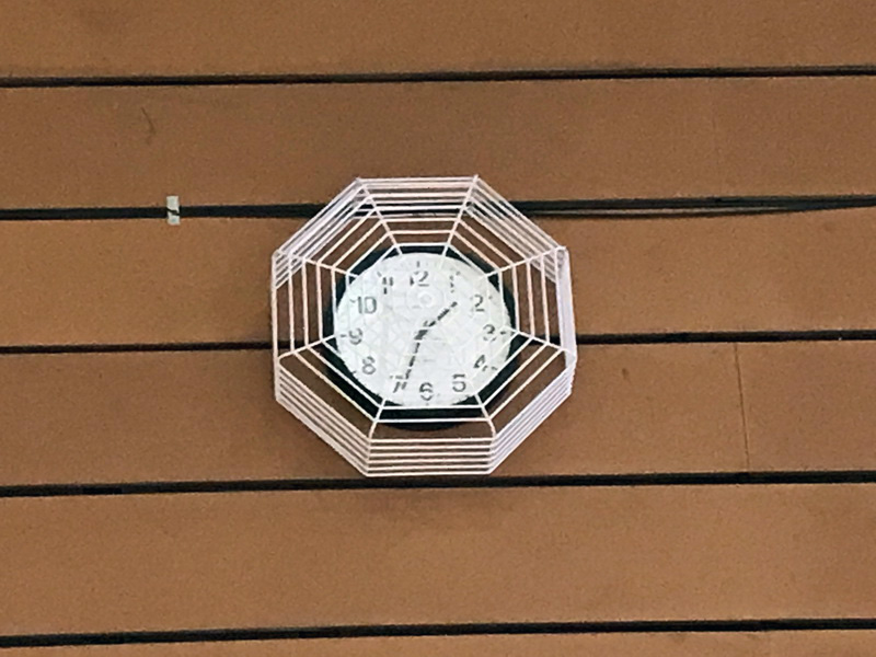 rejilla protector reloj pared industrial metal 52x57x16 1u